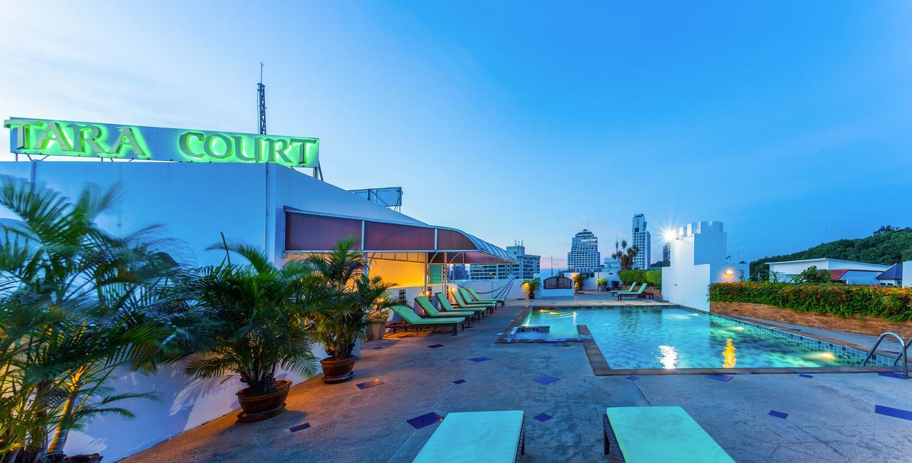 Tara Court Hotel Pattaya Bagian luar foto